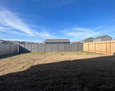 13604 Menard Way - Photo Thumbnail 12