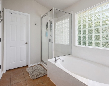 11508 Staked Plains Dr - Photo Thumbnail 18