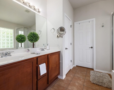 11508 Staked Plains Dr - Photo Thumbnail 20