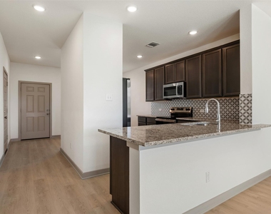 270 Boatright Blvd - Photo Thumbnail 17