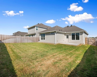 270 Boatright Blvd - Photo Thumbnail 37