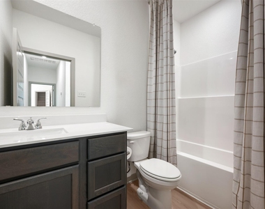 270 Boatright Blvd - Photo Thumbnail 33