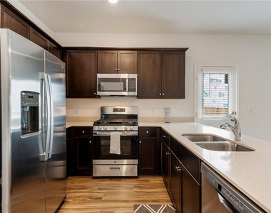 5920 Eden Dr - Photo Thumbnail 10