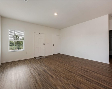 5920 Eden Dr - Photo Thumbnail 5