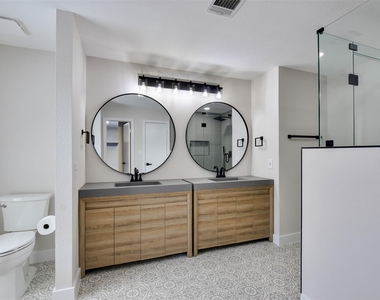 10903 Claywood Dr - Photo Thumbnail 25