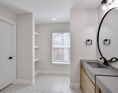 10903 Claywood Dr - Photo Thumbnail 27