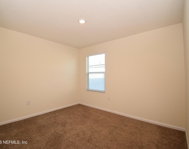 3733 Shiner Drive - Photo Thumbnail 12