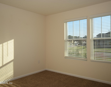 3733 Shiner Drive - Photo Thumbnail 10