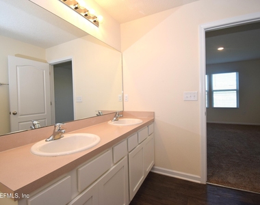 3733 Shiner Drive - Photo Thumbnail 19