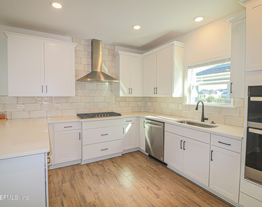 483 Stargaze Lane - Photo Thumbnail 16