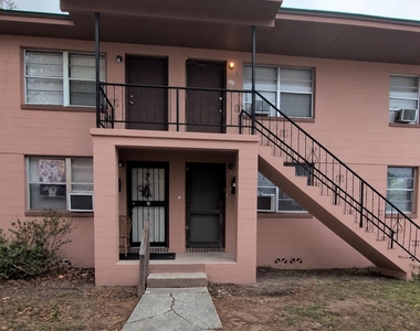 1145 W 25th Street - Photo Thumbnail 8