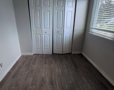 10321 Westmar Road - Photo Thumbnail 8