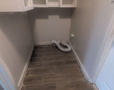 10321 Westmar Road - Photo Thumbnail 2