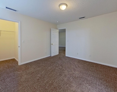 3308 Turkey Creek Drive - Photo Thumbnail 10