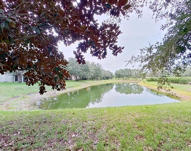 3308 Turkey Creek Drive - Photo Thumbnail 4