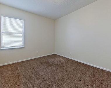 3308 Turkey Creek Drive - Photo Thumbnail 17