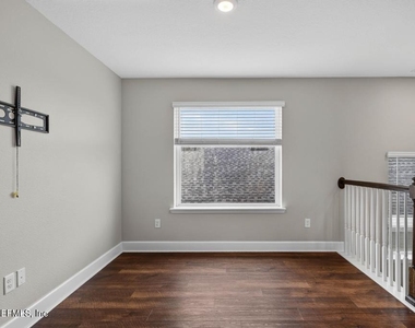 187 Beale Avenue - Photo Thumbnail 17