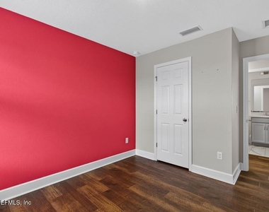 187 Beale Avenue - Photo Thumbnail 22