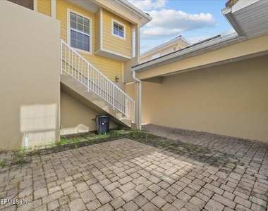 539 Hedgewood Drive - Photo Thumbnail 29
