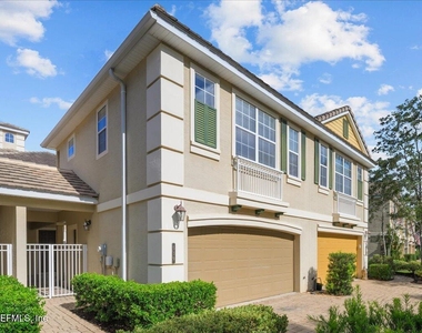 539 Hedgewood Drive - Photo Thumbnail 1