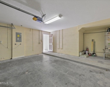 539 Hedgewood Drive - Photo Thumbnail 38