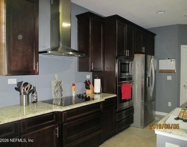 1022 Prairie Dunes Court - Photo Thumbnail 9