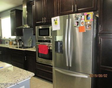 1022 Prairie Dunes Court - Photo Thumbnail 3