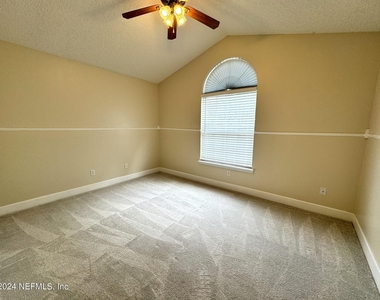 4780 Raggedy Point Road - Photo Thumbnail 17