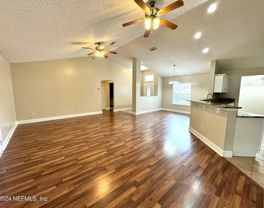 4780 Raggedy Point Road - Photo Thumbnail 4