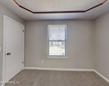 3121 Southwell Court - Photo Thumbnail 9