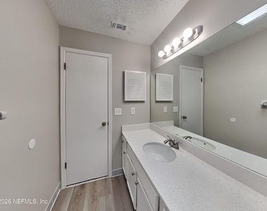 3121 Southwell Court - Photo Thumbnail 11
