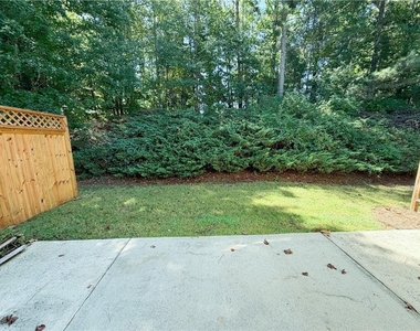 216 Parc View Lane - Photo Thumbnail 15