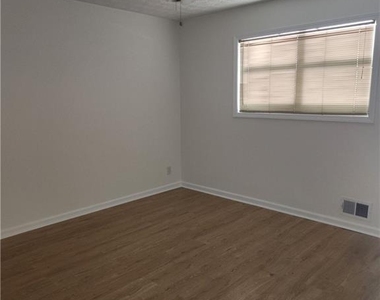 4680 Lost Mountain Drive - Photo Thumbnail 17