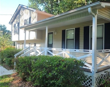 4680 Lost Mountain Drive - Photo Thumbnail 3