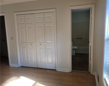 4680 Lost Mountain Drive - Photo Thumbnail 13