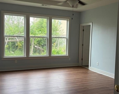 1026 Ensign Peak Court - Photo Thumbnail 9