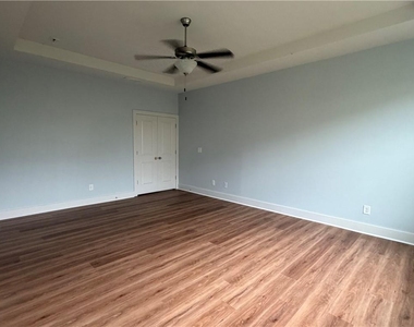 1026 Ensign Peak Court - Photo Thumbnail 8