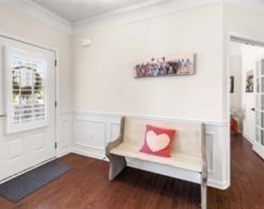 496 Spring View Drive - Photo Thumbnail 3