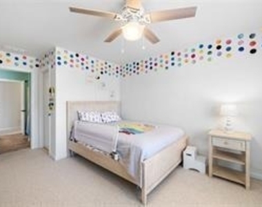 496 Spring View Drive - Photo Thumbnail 32