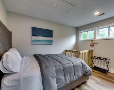 1362 Eubanks Avenue - Photo Thumbnail 25