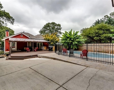 1362 Eubanks Avenue - Photo Thumbnail 36