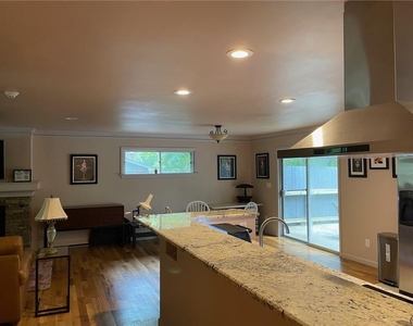 3355 Timber Lake Road Nw - Photo Thumbnail 3