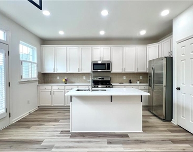 4363 Grove Field Park - Photo Thumbnail 16