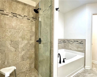 4363 Grove Field Park - Photo Thumbnail 31