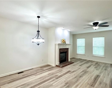 4363 Grove Field Park - Photo Thumbnail 22