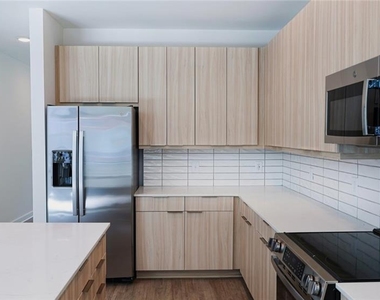 1350 Dresden Drive - Photo Thumbnail 1