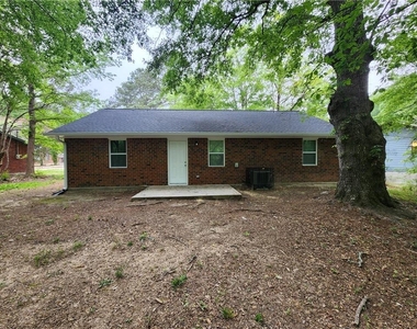 723 W Creek Circle - Photo Thumbnail 14