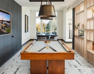 1350 Dresden Drive - Photo Thumbnail 11