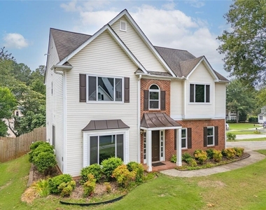 702 Ashley Glen Lane - Photo Thumbnail 1