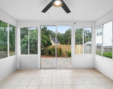 702 Ashley Glen Lane - Photo Thumbnail 35